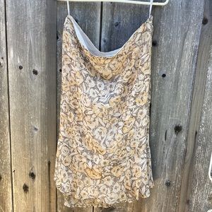 Banana Republic mid length skirt- Size 14